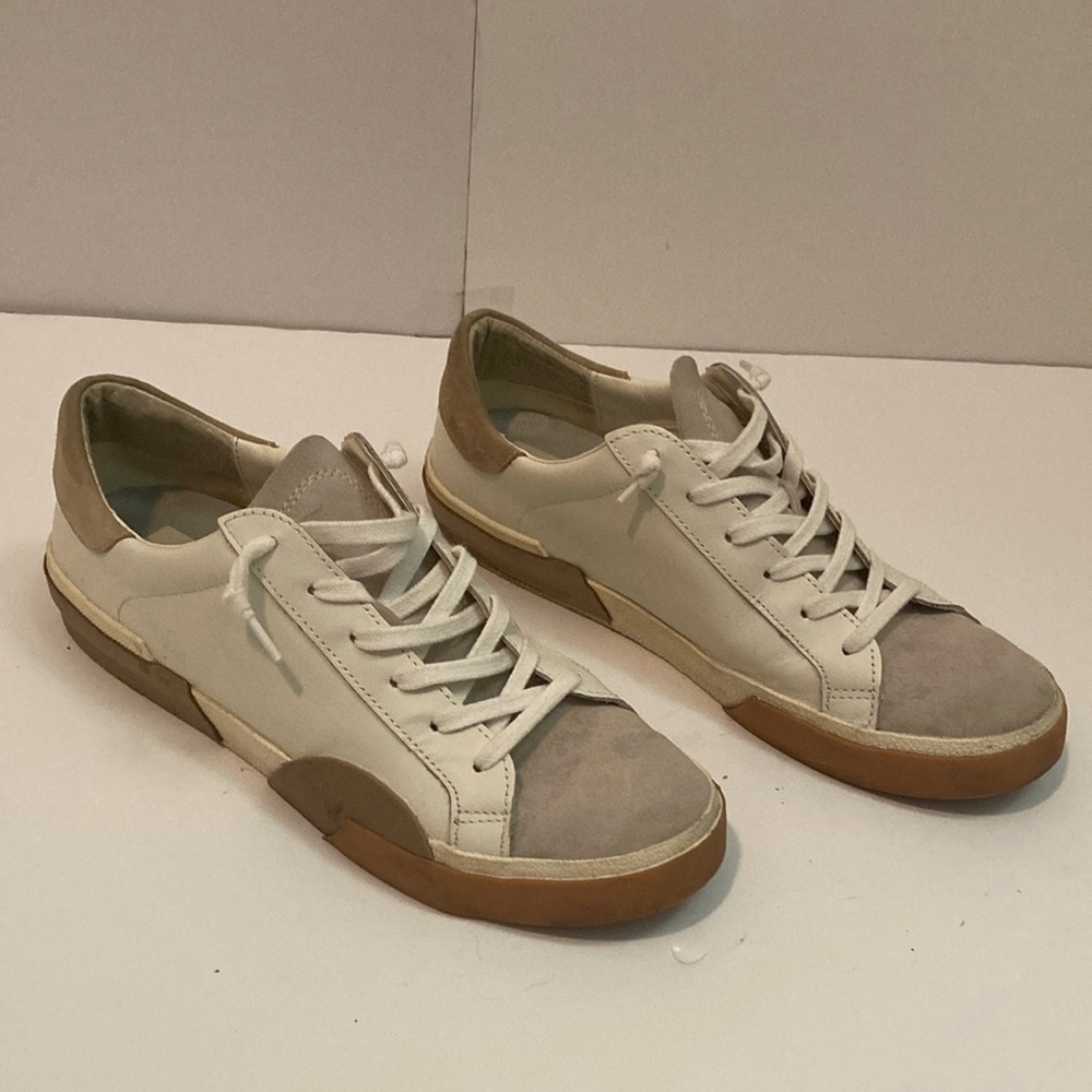 dolce vita Women’s 9 1/2 White and Beige  Sneakers